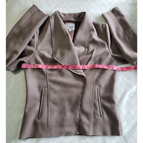 KUT from the Kloth Faux Suede Moto Jacket Women's Large Taupe Asymmetrical Zip - Picture 9 of 11